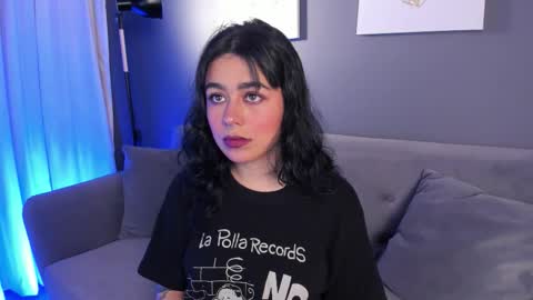 Its a pleasure to meet you. Im Flower. Help me reach 1k. Follow me. online show from November 7, 11:43 am