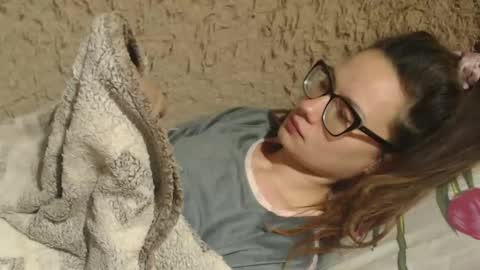 say meow and send tip  online show from December 7, 7:10 pm