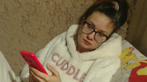 say meow and send tip  online show from January 26, 2:41 pm