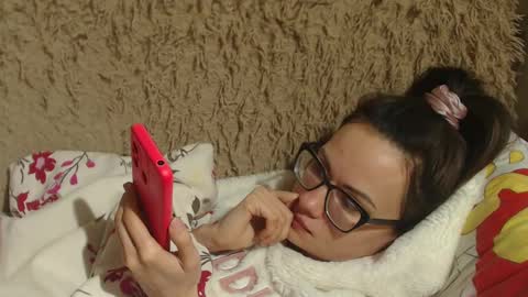 say meow and send tip  online show from February 9, 6:16 pm