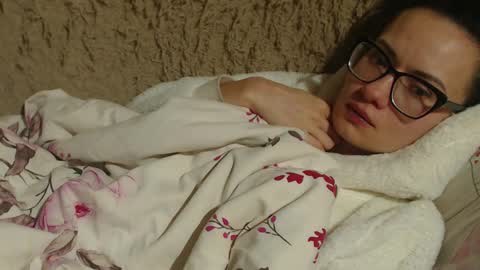 say meow and send tip  online show from February 13, 2:23 am