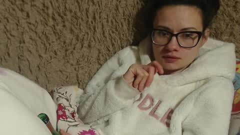 say meow and send tip  online show from February 15, 11:03 pm