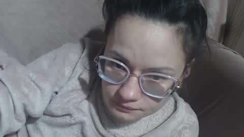 say meow and send tip  online show from March 1, 10:56 pm