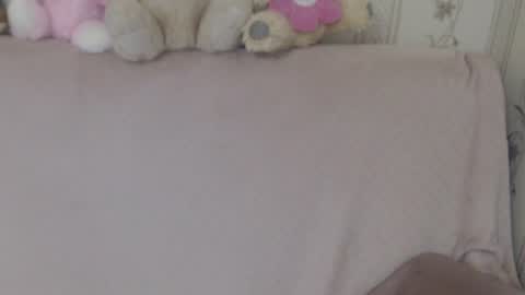 say meow and send tip  online show from August 2, 12:36 pm