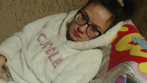 say meow and send tip  online show from February 10, 8:21 pm