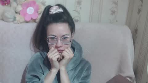 say meow and send tip  online show from March 22, 11:35 am