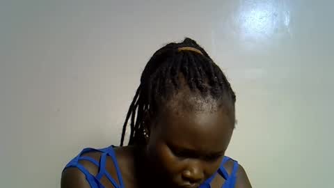 flowerdiva002 online show from December 20, 6:04 pm