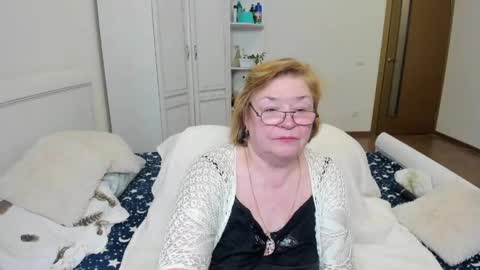 Flowerlower online show from April 26, 10:51 pm