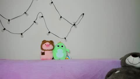 Snapshot of flowerofsin2001 chatting on October 7, 3:53 pm Flower online show from October 7, 3:53 pm