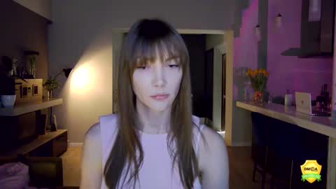 Snapshot of flowerr_powerr chatting on March 12, 10:16 pm Katrin online show from March 12, 10:16 pm