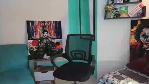 flowers109 online show from March 16, 10:36 pm