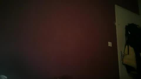 Snapshot of flowpinou chatting on September 18, 1:51 am Emmy online show from September 18, 1:51 am