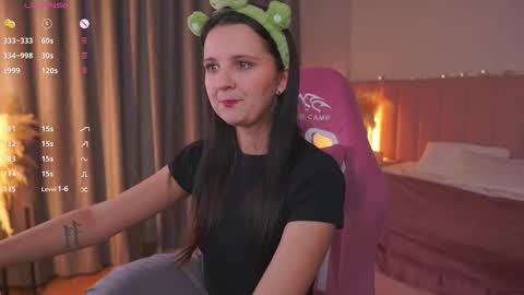 LilLisa online show from January 18, 4:00 pm