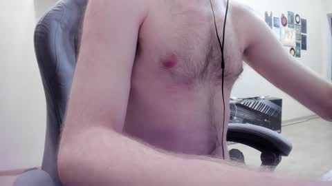 Snapshot of fluffycat_ chatting on February 8, 9:15 pm fluffycat online show from February 8, 9:15 pm