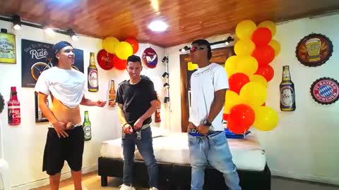 flyckers online show from January 21, 6:45 pm