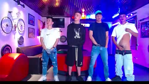 flyckers online show from February 23, 7:22 pm