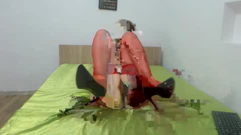 Amy online show from September 13, 3:01 pm