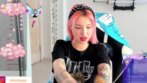 Snapshot of folinskaayaa chatting on January 24, 7:51 am folinskaayaa online show from January 24, 7:51 am