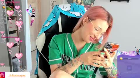 Snapshot of folinskaayaa chatting on February 18, 3:31 am folinskaayaa online show from February 18, 3:31 am