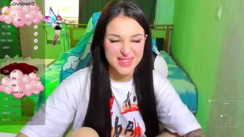 Snapshot of folinskaayaa chatting on September 29, 7:24 am folinskaayaa online show from September 29, 7:24 am