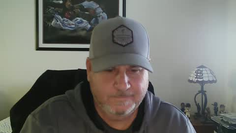 Snapshot of foreplayman22 chatting on February 18, 9:42 pm foreplayman22 online show from February 18, 9:42 pm