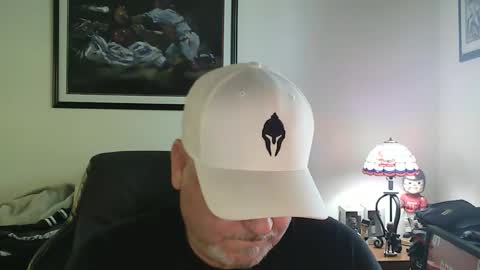 Snapshot of foreplayman22 chatting on April 17, 7:28 pm foreplayman22 online show from April 17, 7:28 pm