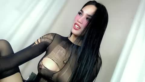 Snapshot of forget_me_not69 chatting on May 26, 12:50 am KHATRINA STACIE MARIE online show from May 26, 12:50 am