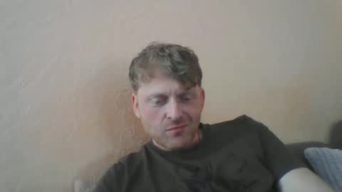 Snapshot of forgotten_lover chatting on March 23, 2:54 pm forgotten_lover online show from March 23, 2:54 pm