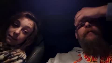 Snapshot of forgottenyeti chatting on December 1, 6:07 am forgottenyeti online show from December 1, 6:07 am