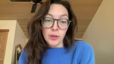 formicaforest online show from December 22, 8:17 pm