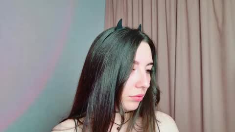 Lily online show from October 22, 1:17 am