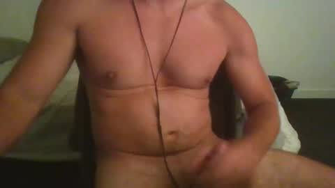 Snapshot of four4aces chatting on March 9, 11:47 am four4aces online show from March 9, 11:47 am