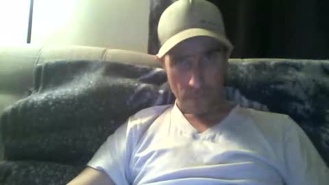 fouraide42 online show from December 13, 4:11 am