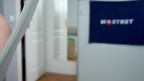 CUSTOM PHOTOS AND VIDEOS -  online show from January 6, 4:13 pm