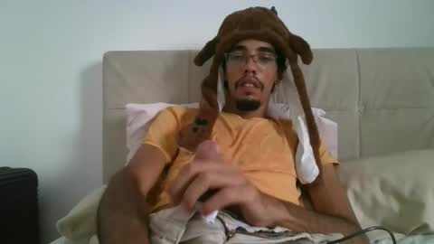 Snapshot of foxfuckerbr chatting on February 23, 6:49 pm Zuey online show from February 23, 6:49 pm