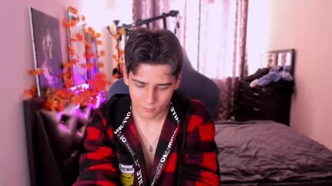 Foxicfu online show from November 8, 3:50 am