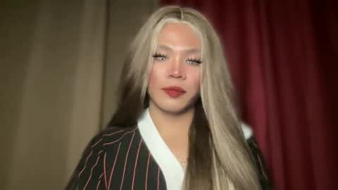 KITTY online show from February 25, 7:07 am