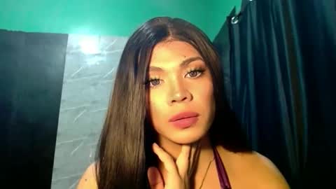 Snapshot of foxli_xx chatting on May 17, 11:56 pm KITTY online show from May 17, 11:56 pm