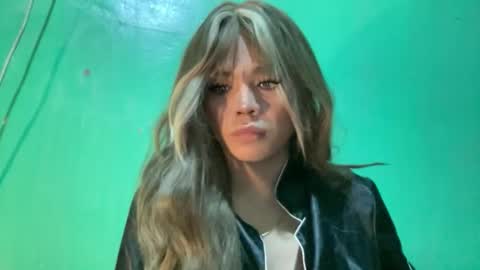 Snapshot of foxli_xx chatting on May 27, 9:34 pm KITTY online show from May 27, 9:34 pm