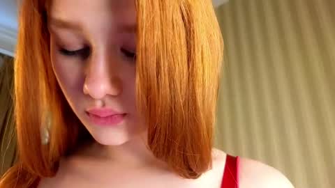 Snapshot of foxxx_tail chatting on June 5, 2:56 pm Petra online show from June 5, 2:56 pm