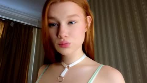 Snapshot of foxxx_tail chatting on June 10, 2:16 pm Petra online show from June 10, 2:16 pm