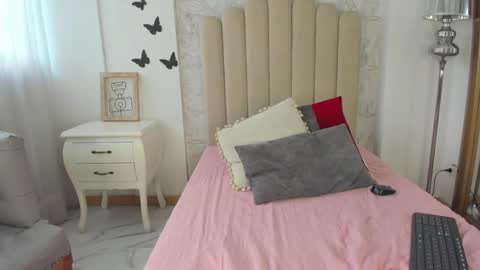 Foxy online show from January 6, 7:56 pm