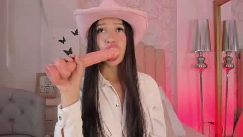 Foxy online show from September 15, 7:58 pm