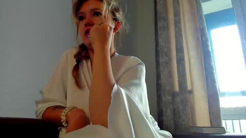 Foxy online show from May 15, 12:39 am