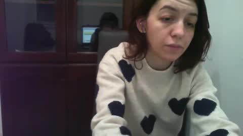 Snapshot of foxy_karla94 chatting on March 3, 9:10 pm foxy_karla94 online show from March 3, 9:10 pm