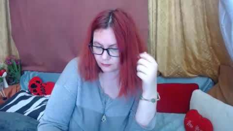 foxydesiree online show from April 15, 8:31 pm