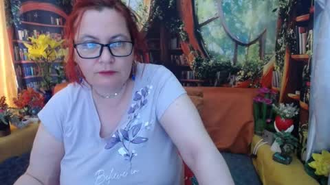 Snapshot of foxydesiree chatting on July 5, 12:56 pm foxydesiree online show from July 5, 12:56 pm