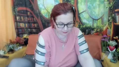 Snapshot of foxydesiree chatting on July 12, 3:03 pm foxydesiree online show from July 12, 3:03 pm