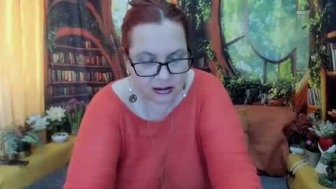 Snapshot of foxydesiree chatting on July 29, 10:13 am foxydesiree online show from July 29, 10:13 am