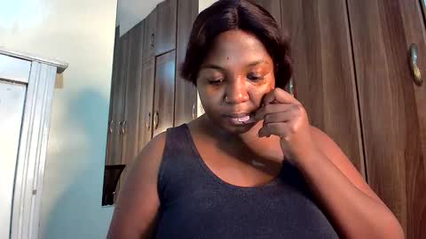 Snapshot of foxykay1 chatting on January 29, 4:05 am Kayla online show from January 29, 4:05 am